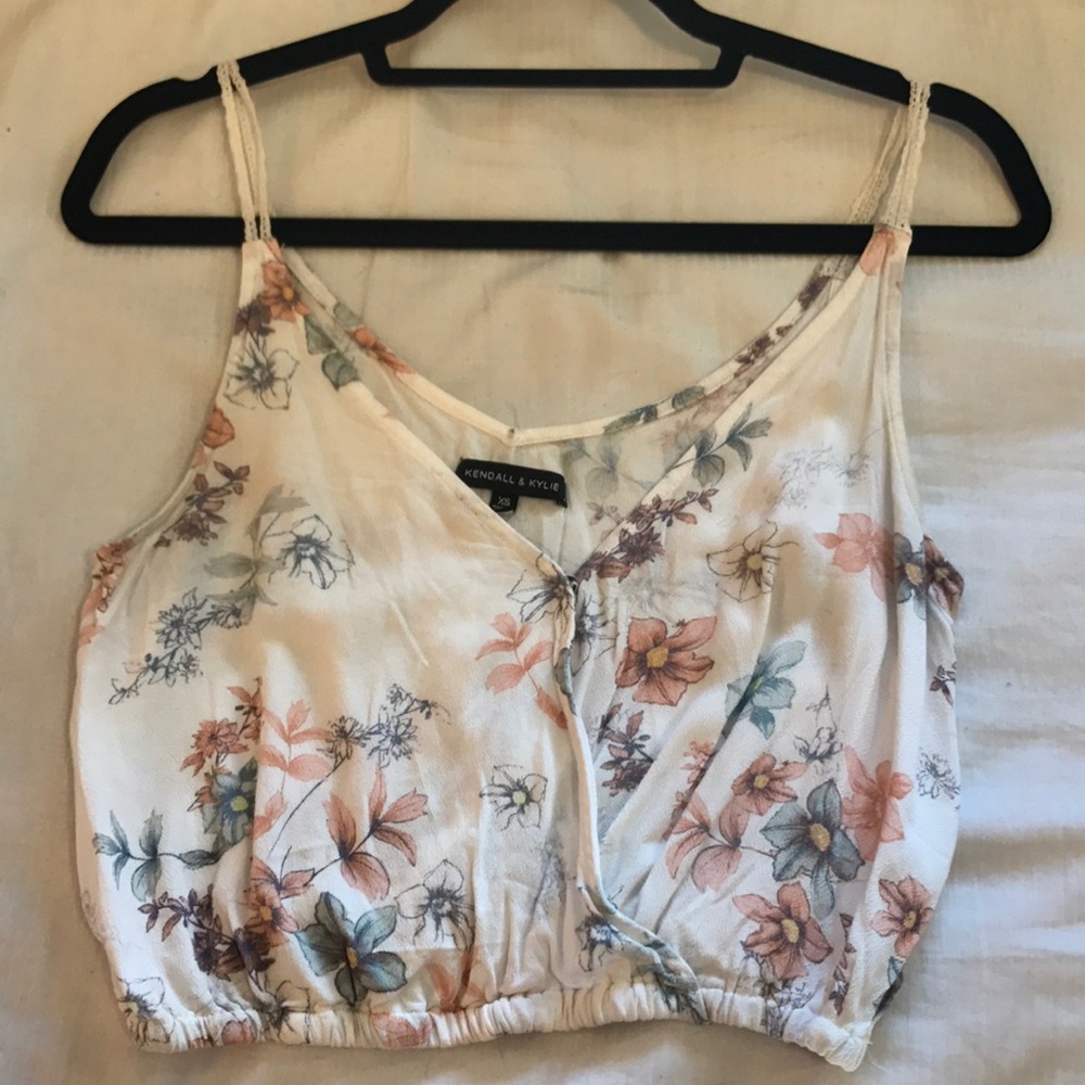 Kendall and kylie crop top
